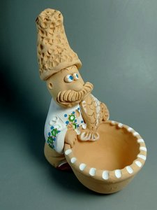 Мужичок в шапці з сільничкою та рибкою (15 см) - зображення 2