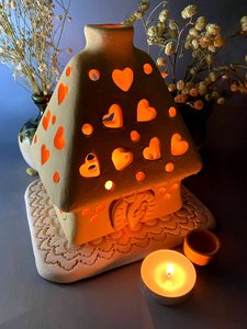 Хатинка з сердечками (прямокутна 15 см) - зображення 1