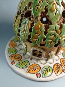 Під зеленим листям (аромахатинка маленька кругла) - зображення 6