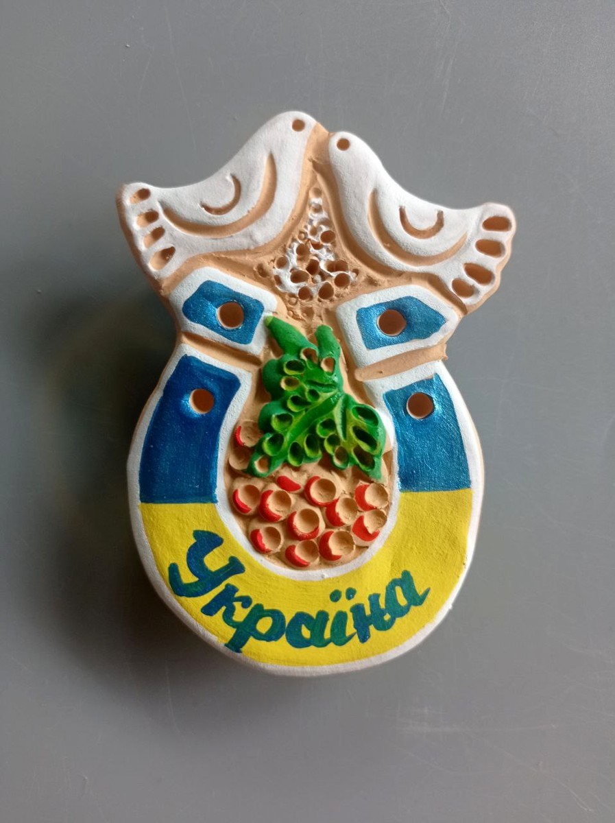 Магніт Українська підкова з голубами - зображення 1