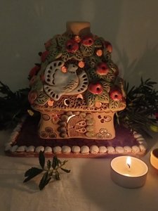 Хатинка з яблучками та голубом  (15 см. прямокутна) - зображення 2