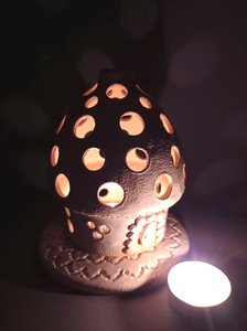 Біла хатинка в горошок (14 см. глазурована) - зображення 2