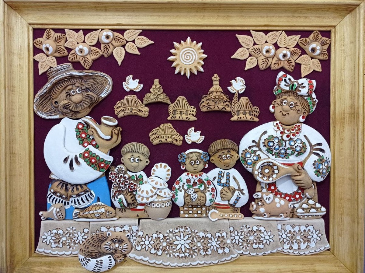 Дід і баба з онуками за столом (45*55 см) - зображення 1