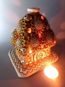 Хатинка з соняхами та бджілками (15 см. прямокутна ) - зображення 5